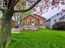36 McNaughton Ave E AVENUE | Chatham Ontario | Slide Image Four