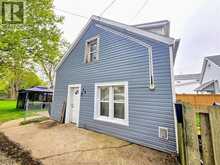 36 McNaughton Ave E AVENUE | Chatham Ontario | Slide Image Six
