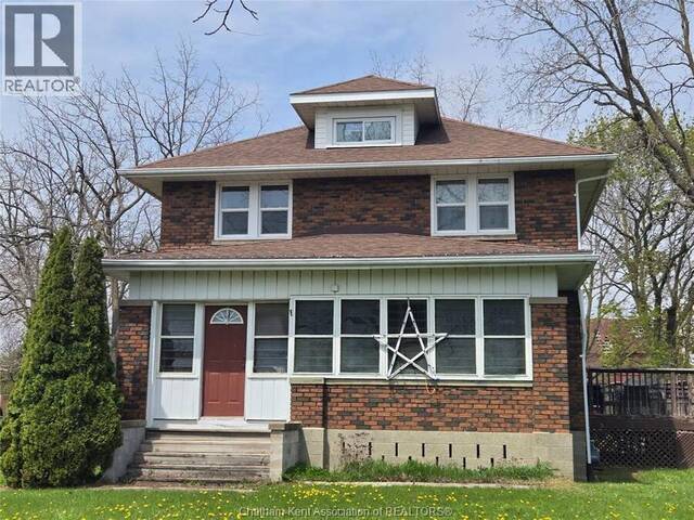 373 Colborne STREET Chatham Ontario, N7M 5J4 - 5 Bedrooms Home For Sale