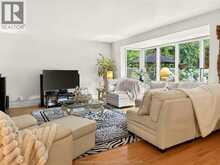 301 VICTORIA AVENUE | Chatham Ontario | Slide Image Twelve