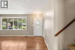 98 Cardinal CRESCENT | Chatham Ontario | Slide Image Four
