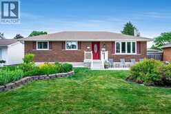 175 Sylvester DRIVE | Chatham Ontario | Slide Image One