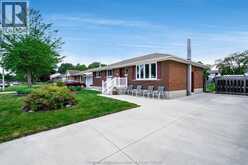 175 Sylvester DRIVE | Chatham Ontario | Slide Image Three
