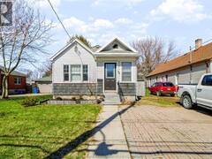 35 Alexandra AVENUE Chatham Ontario, N7M 1X9