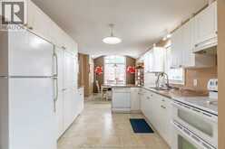 154 Semenyn AVENUE Unit# 24 | Chatham Ontario | Slide Image Ten
