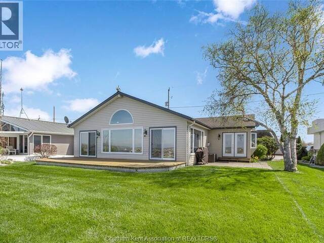 19060 PENINSULA STREET Tilbury Ontario, N0P 2L0 - 2 Bedrooms Waterfront Home For sale
