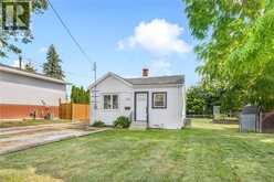 310 MCNAUGHTON AVENUE East | Chatham Ontario | Slide Image Five