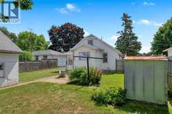 15 Oxley DRIVE | Chatham Ontario | Slide Image Forty-one