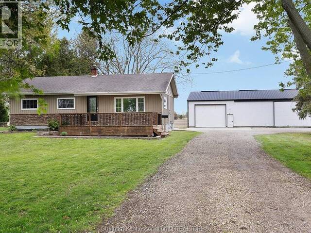 864 MCNAUGHTON AVENUE East Chatham Ontario, N7L 0E4 - 3 Bedrooms Home For Sale