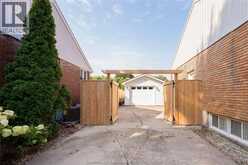 26 Canterbury STREET | Chatham Ontario | Slide Image Thirty-one