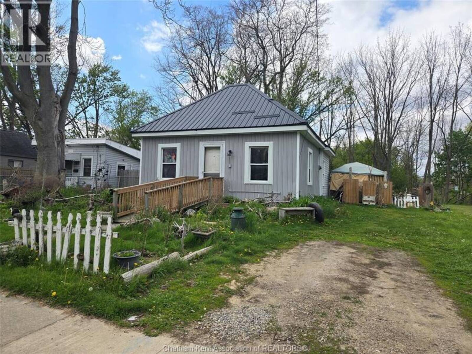249 King STREET East, Chatham, Ontario N7M 3N3