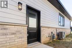56 LANTERN LANE | Chatham Ontario | Slide Image Forty-five