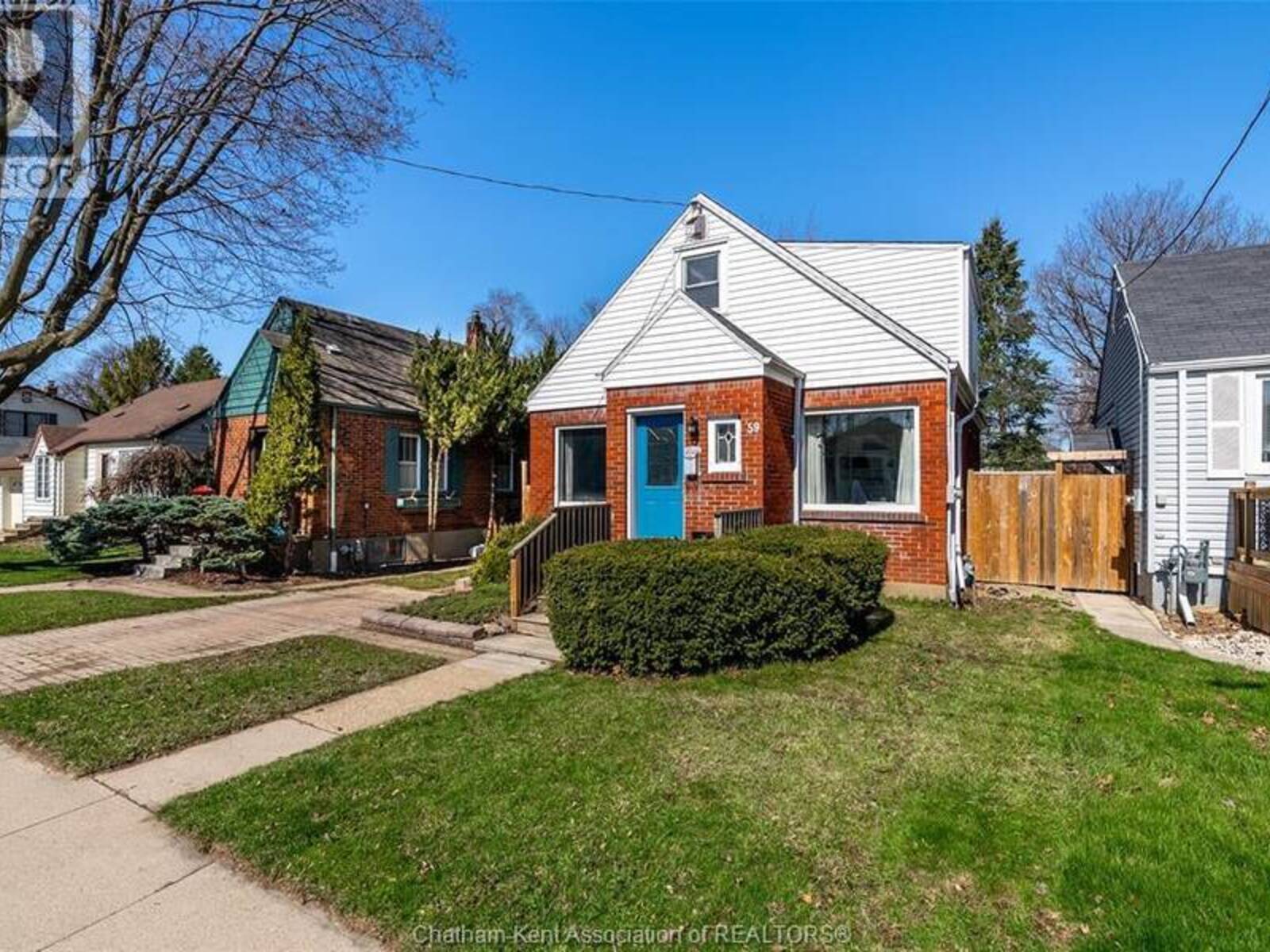 59 Prince Arthur AVENUE, Chatham, Ontario N7M 1X5