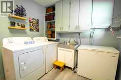 11 Oriole PARKWAY | Chatham Ontario | Slide Image Eighteen