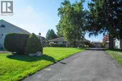 11 Oriole PARKWAY | Chatham Ontario | Slide Image Two