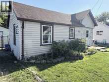 16 WILLS STREET | Wallaceburg Ontario | Slide Image Two