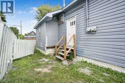 320 Lafontaine STREET | Wallaceburg Ontario | Slide Image Four