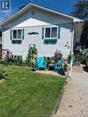 45 ST. PATRICK STREET | Chatham Ontario | Slide Image Four