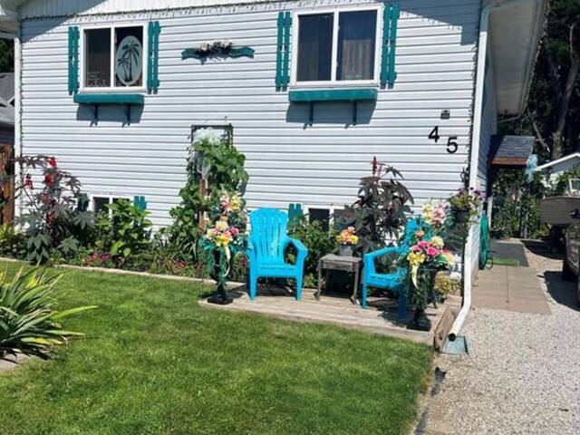 45 ST. PATRICK STREET Chatham Ontario, N7M 3T8 - 3 Bedrooms Home For Sale