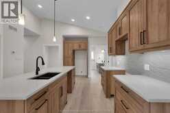 587 KEIL TRAIL North | Chatham Ontario | Slide Image Ten