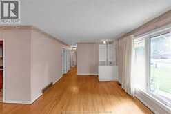 126 Partridge CRESCENT | Chatham Ontario | Slide Image Nine