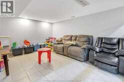 100 ARGYLE CRESCENT | Chatham Ontario | Slide Image Thirty-five