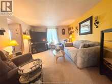 60 COPPERFIELD CRESCENT | Chatham Ontario | Slide Image Two