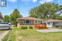 577 PARK AVENUE West | Chatham Ontario | Slide Image Three