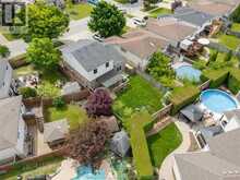 270 Greenfield LANE | Chatham Ontario | Slide Image Thirty-six