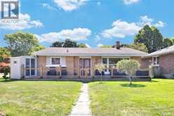 46 Highland DRIVE | Chatham Ontario | Slide Image Two