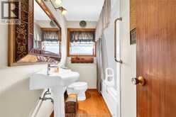 46 Highland DRIVE | Chatham Ontario | Slide Image Sixteen