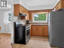 91 Northland DRIVE | Chatham Ontario | Slide Image Eight