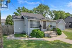 9 Park LANE | Chatham Ontario | Slide Image Three