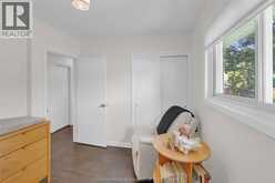 119 Burton AVENUE | Chatham Ontario | Slide Image Nineteen