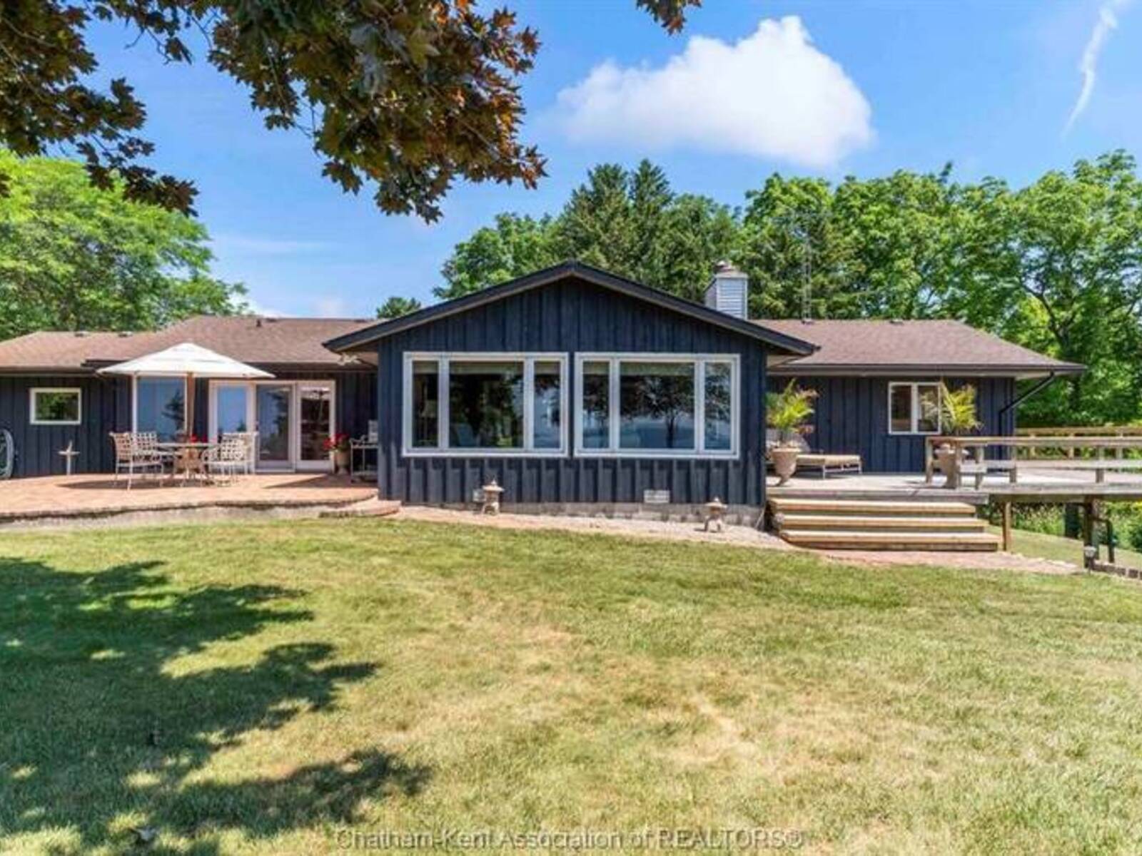7678 TALBOT TRAIL West, Chatham-Kent, Ontario N0P 1A0
