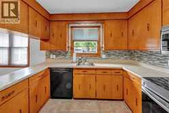25 Sylvester DRIVE | Chatham Ontario | Slide Image Eleven