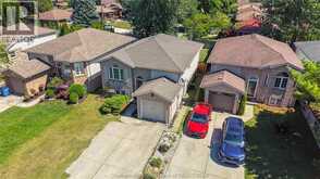 219 GREENFIELD LANE | Chatham Ontario | Slide Image Forty