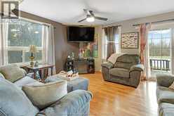 166 LONDON ROAD | Chatham-Kent Ontario | Slide Image Nine