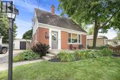 54 Sunnyside AVENUE | Chatham Ontario | Slide Image Three