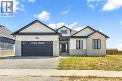 30 ROSEWOOD CRESCENT | Chatham Ontario | Slide Image Two
