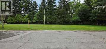 9480 LONGWOODS ROAD Unit# 44 | Chatham Ontario | Slide Image Eighteen