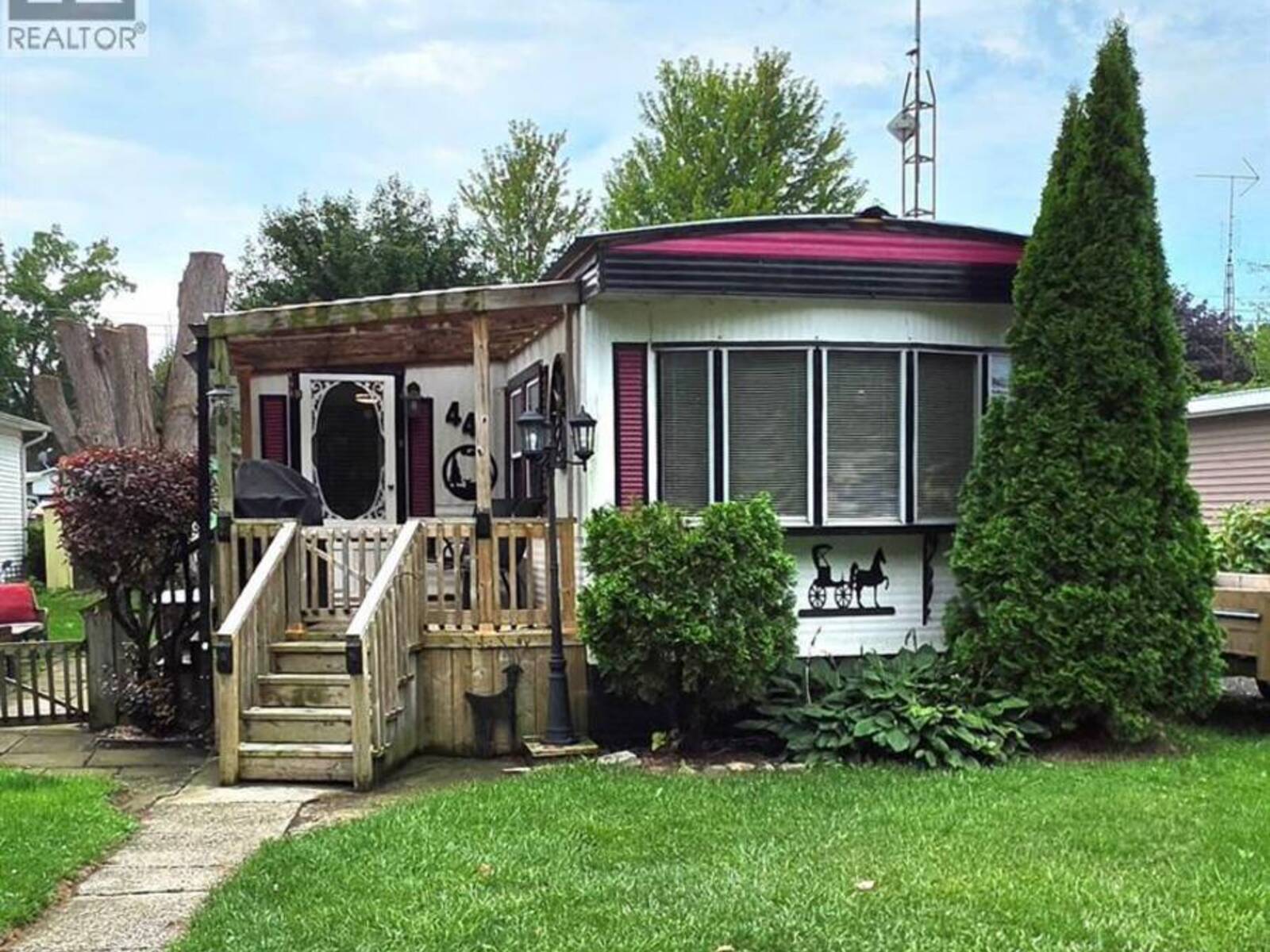 9480 LONGWOODS ROAD Unit# 44, Chatham, Ontario N7M 5J7
