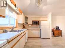 426 Victoria AVENUE | Chatham Ontario | Slide Image Seventeen
