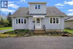 426 Victoria AVENUE | Chatham Ontario | Slide Image Two