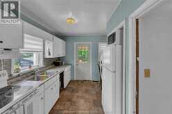 12 McKinnon DRIVE | Chatham Ontario | Slide Image Eighteen