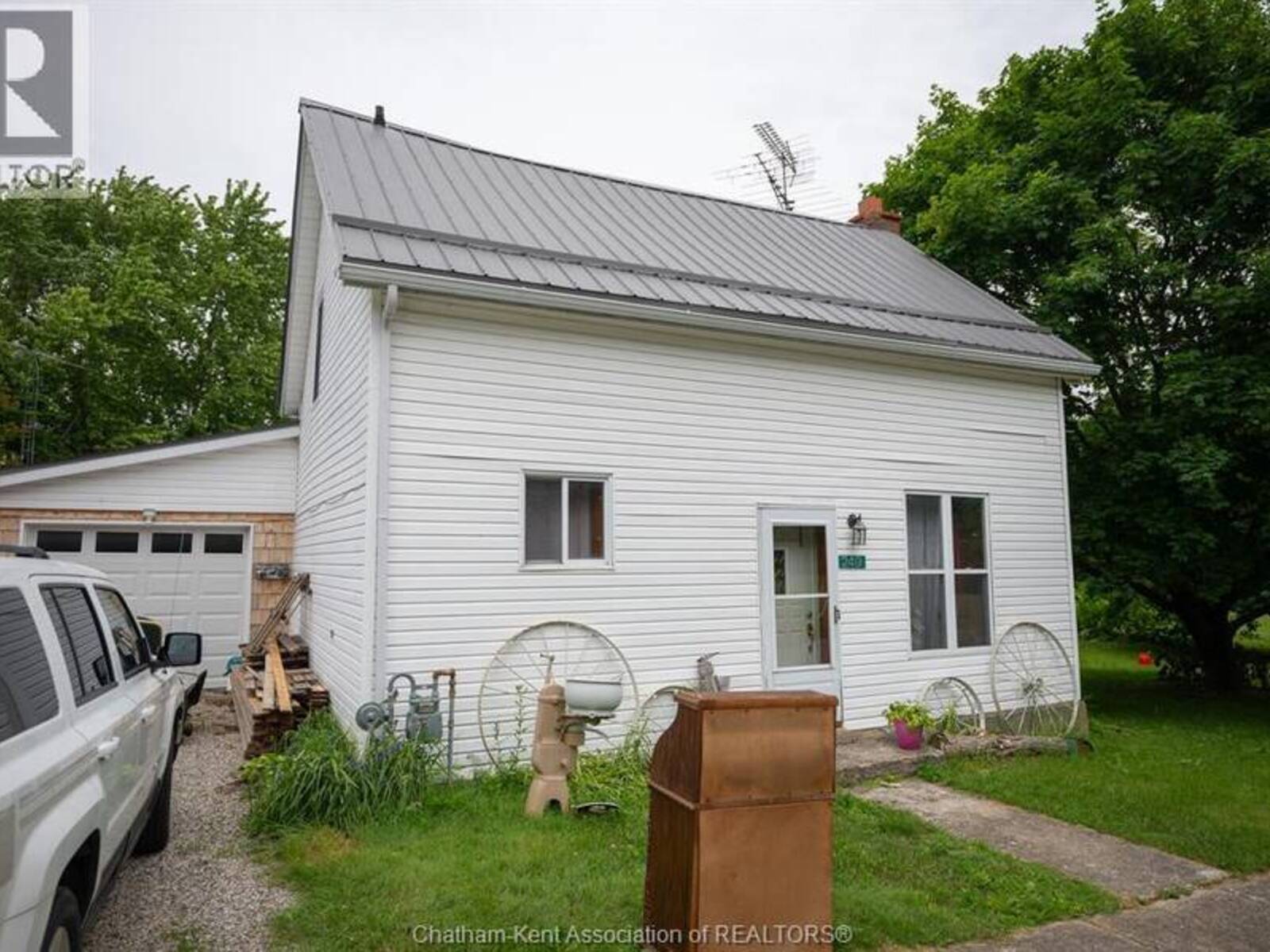 249 VICTORIA STREET, Chatham-Kent, Ontario N0P 1T0