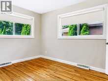 28 Woodland AVENUE | Chatham Ontario | Slide Image Fifteen