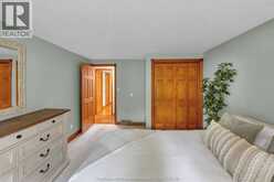 23 WILLCOX STREET | Chatham Ontario | Slide Image Sixteen
