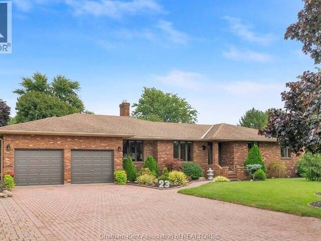 23 WILLCOX STREET Chatham Ontario, N7M 6E2 - 3 Bedrooms Home For Sale