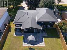 94 OTTAWA DRIVE | Chatham Ontario | Slide Image Three